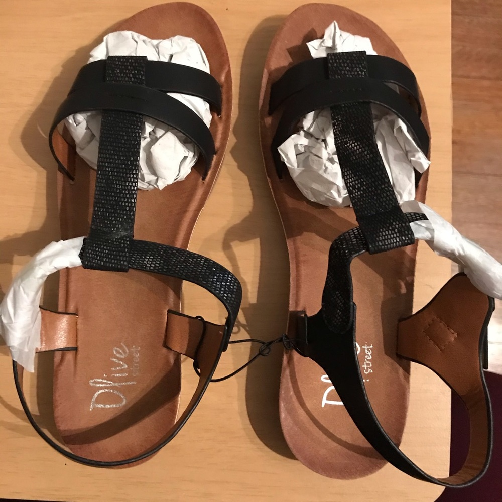 NWT - Olive Street Sandals